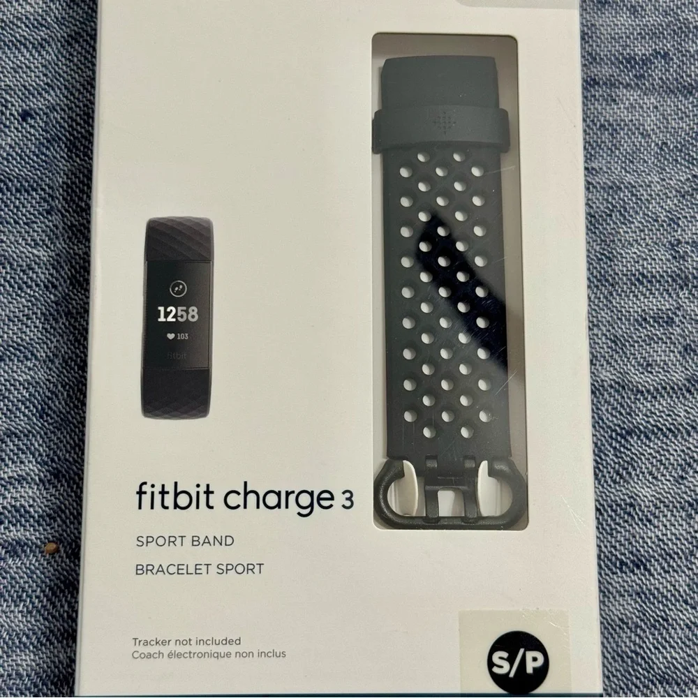 NWT! Fitbit Charge 3 Sportband Sport Bracelet Size S